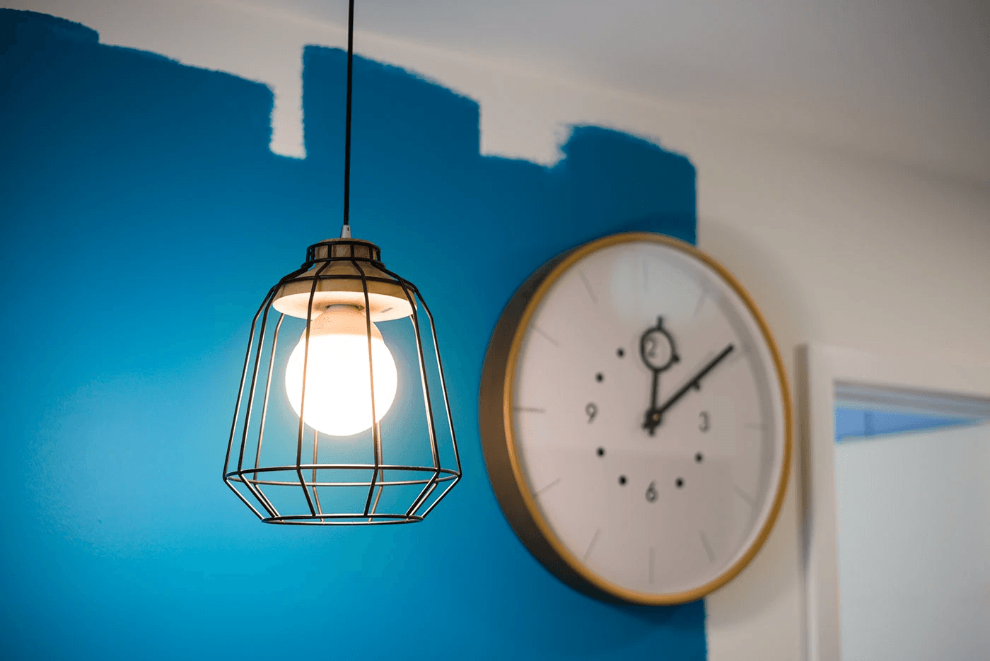 Apartament cu bucătărie galbenă în Cluj-Napoca (11)